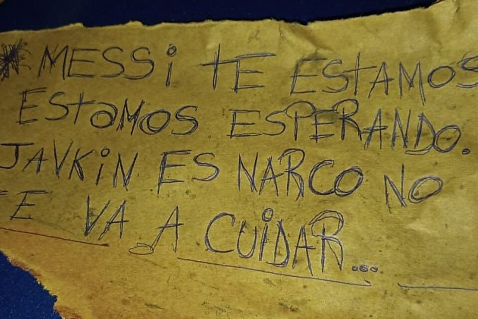 La amenaza a Messi que dejaron en el supermercado de los Rocuzzo en Rosario.

