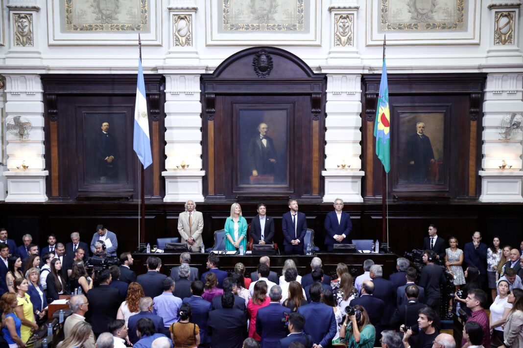 Kicillof brindó durante casi tres horas su discurso ante la Legislatura bonaerense con eje en su reelección y en el reclamo por lo fondos coparticipables.