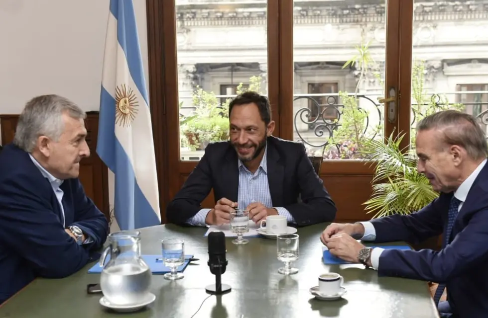 Gerardo Morales, Maximiliano Ferraro y Miguel Ángel Pichetto, en la mesa nacional de Juntos por el Cambio que tuvo lugar este martes