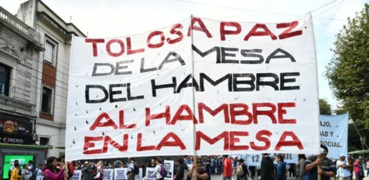 Unidad Piquetera realizará una“marcha de las antorchas” al Ministerio que conduce Tolosa Paz y luego harán un acampe en Plaza de Mayo.