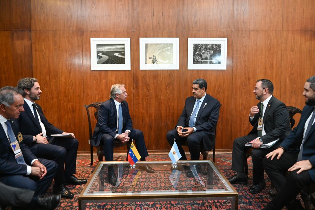 Alberto Fernández mantuvo por primera vez en su mandato un cónclave con el presidente de Venezuela, Nicolás Maduro.