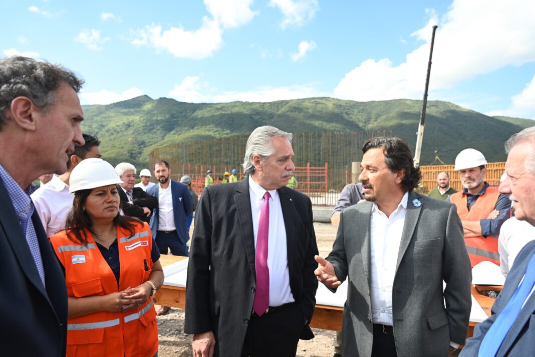 El presidente Alberto Fernández visitó Salta y concluyó su gira con los gobernadores peronistas reelectos el pasado domingo.