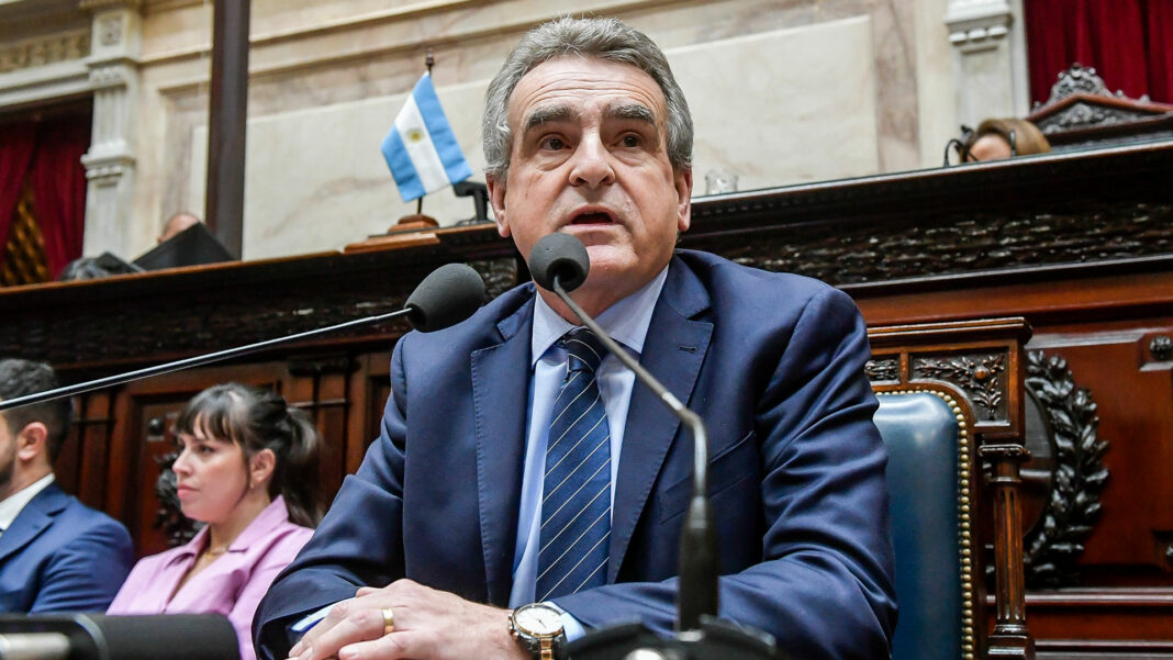 El Jefe de Gabinete, Agustín Rossi, brindará en la Cámara nacional de Diputados su tercer informe de gestión.