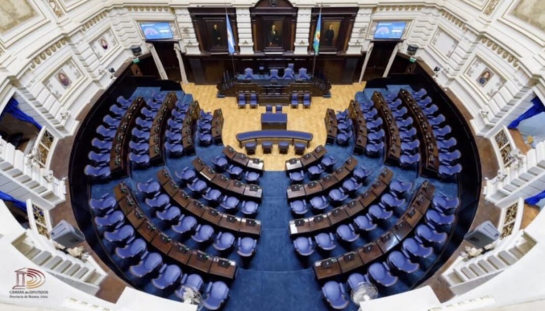 En la Legislatura bonaerense hay un grupo selecto de 18 diputados y senadores que se lanzaron como candidatos a intendentes de sus pagos chicos. Repasa, uno por uno, quiénes son.