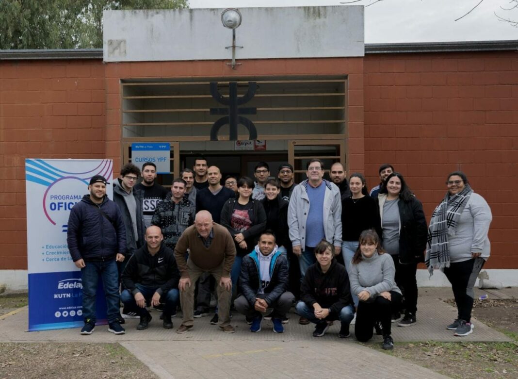EDELAP inició la cuarta edición del año del curso “Electricidad Básica Domiciliaria”, que dicta de manera conjunta con la UTN de La Plata.