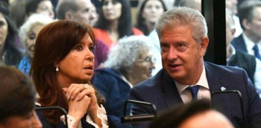 El abogado defensor de Cristina Kirchner, Alberto Beraldi, aseguró que en los próximos diez días presentará un recurso extraordinario en la Corte Suprema.