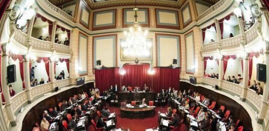 Los habitantes de la provincia de Buenos Aires votarán en estas elecciones 2023 la renovación de la mitad de las bancas de la Legislatura Bonaerense.