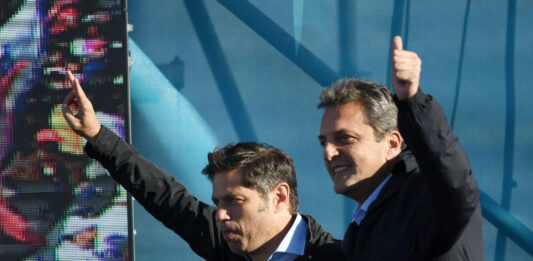 Axel Kicillof y Sergio Massa encabezaron en Avellaneda el cierre de la campaña de Unión por la Patria en la provinica de Buenos Aires.
