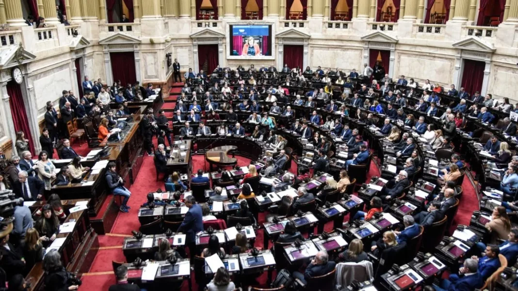 Guillermo Francos, confirmó que este lunes mantendrá una reunión con la mayoría de legisladores electos de La Libertad Avanza.