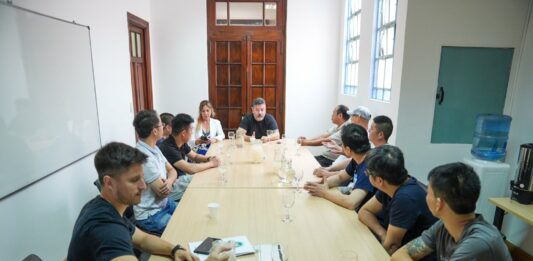 El intendente del municipio de Merlo, Gustavo Menéndez, informó que acordó con las carnicerías del distrito fijar el precio del asado.