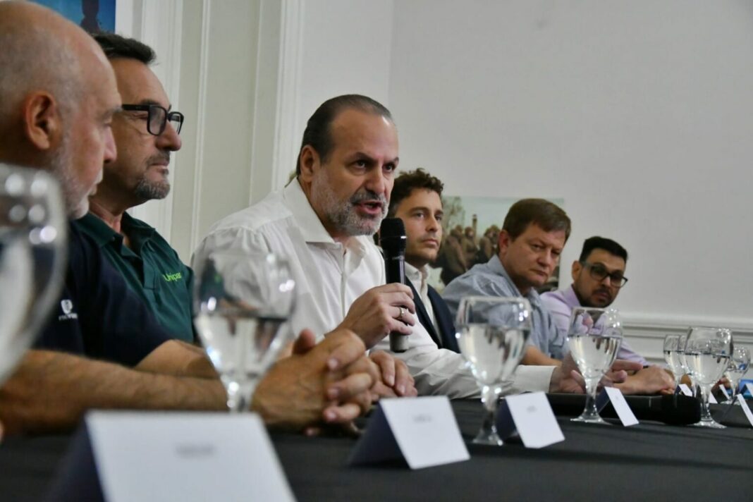 Federico Susbielles celebró el aporte de las empresas radicadas en Bahía Blanca para la reconstrucción tras el temporal.