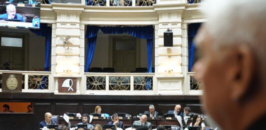 La Cámara de Diputados celebró una sesión especial por el Día de la Memoria, Verdad y Justicia por el 48° aniversario del Golpe de Estado cívico militar.