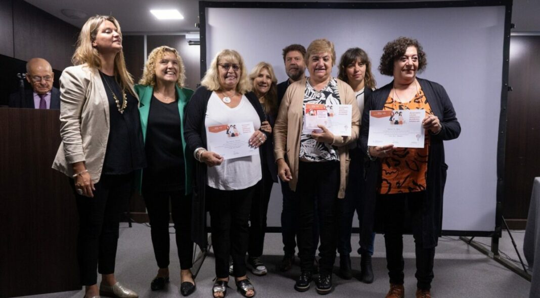 El acto organizado por la diputada Anahí Bilbao distinguió a mujeres bonaerenses que desarrollan iniciativas productivas de manera autogestiva.