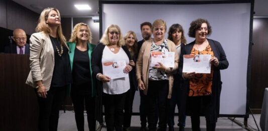 El acto organizado por la diputada Anahí Bilbao distinguió a mujeres bonaerenses que desarrollan iniciativas productivas de manera autogestiva.