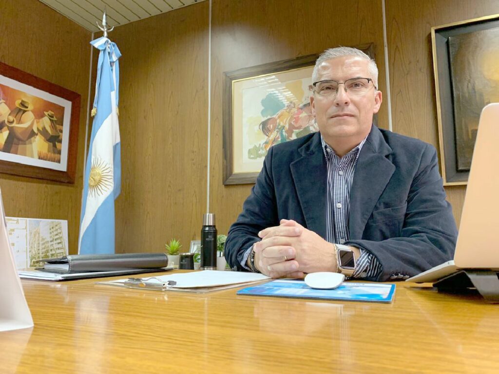 El titular de la Federación de Bioquímica de la provincia de Buenos Aires desde 2020, Claudio Cova