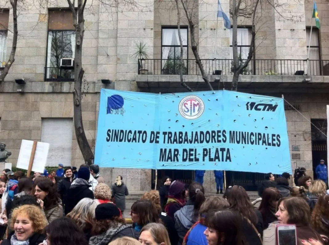 La pelea entre Montegro y los trabajadores municipales llega al Concejo Deliberante de Mar del Plata.